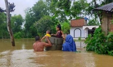 স্মরণকালের ভয়াবহ বন্যায় বিদ্যুৎ বিচ্ছিন্ন ফেনী