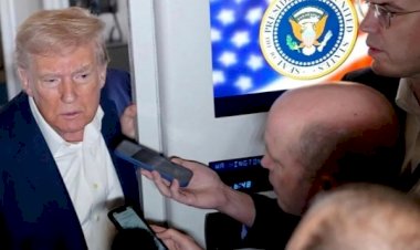 বাণিজ্য যুদ্ধে নরম সুর ট্রাম্পের, স্মার্টফোন-ল্যাপটপে শুল্ক মওকুফ