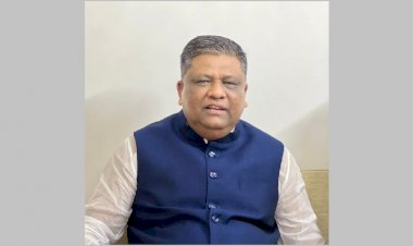 আনোয়ারুজ্জামান চৌধুরীর ‘দেশত্যাগে নিষেধাজ্ঞা’