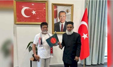 ইসরায়েল থেকে মুক্তি পেয়ে তুরস্কে পৌঁছালেন শহিদুল আলম