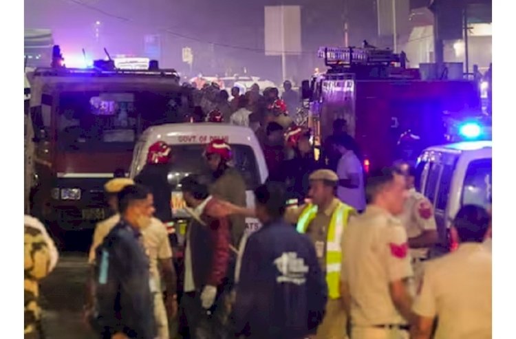 দিল্লিতে ভয়াবহ গাড়ি বিস্ফোরণে নিহত ৮