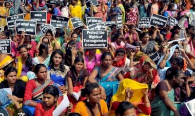 ভোটের লাইনে মর্যাদা, জীবনের মাঠে অধিকারহীনতা: তৃতীয় লিঙ্গের বাস্তবতা