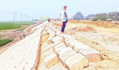 সড়ক নির্মানের ধীরগতি ভাবাচ্ছে দিরাই-শাল্লার মানুষকে